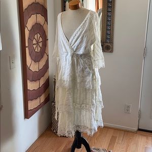 Gibson Latimer Edwardian Style Flounce Midi Dress